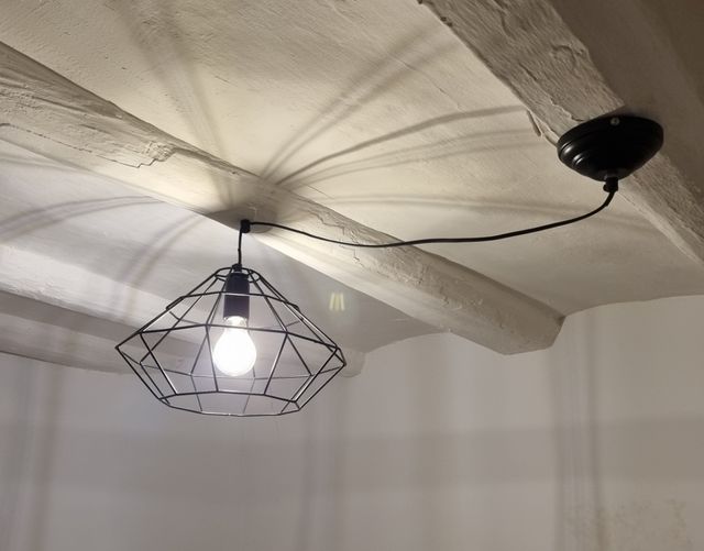 Lámpara de techo de metal