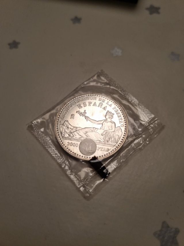 Moneda 2000 pesetas de plata
