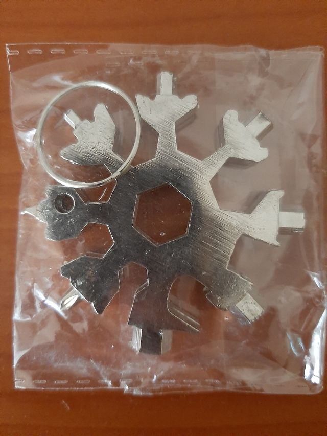 Multiherramienta 18 en 1