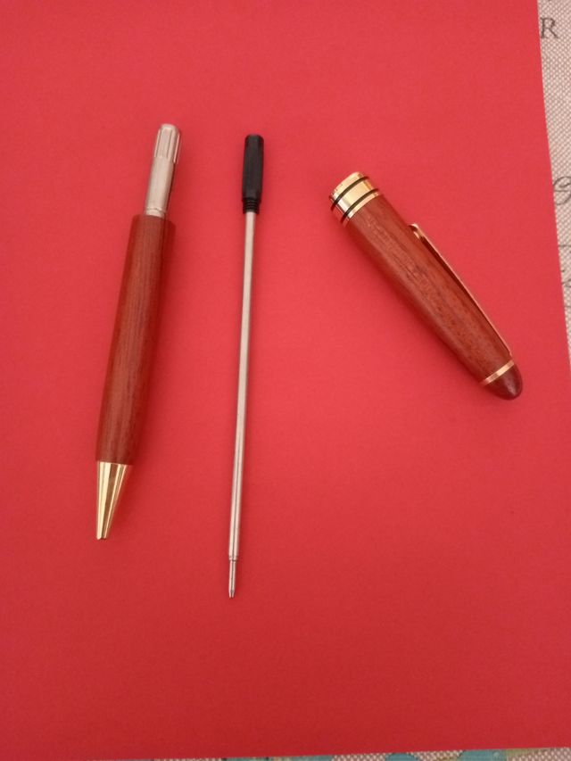 bolígrafo madera