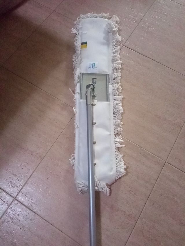 mopa de 75 cm a estrenar flecos de algodón