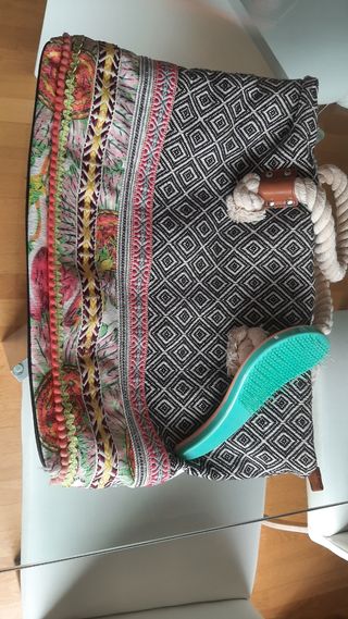 Bolso de playa Paco Martínez de segunda mano por 10 EUR en Valencia en  WALLAPOP