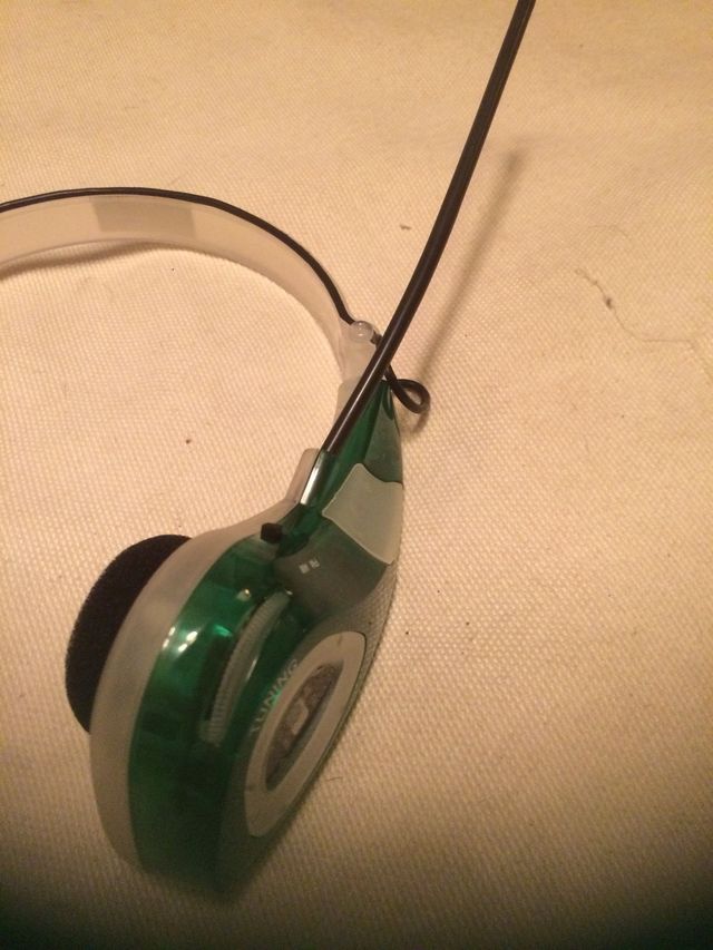 Radio en forma de auriculares