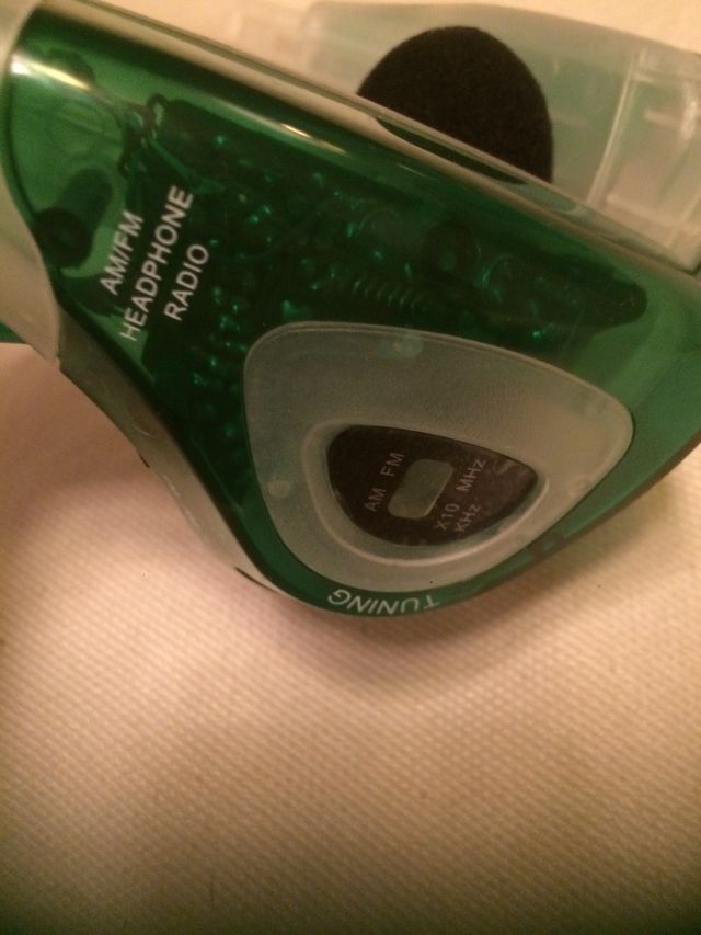 Radio en forma de auriculares