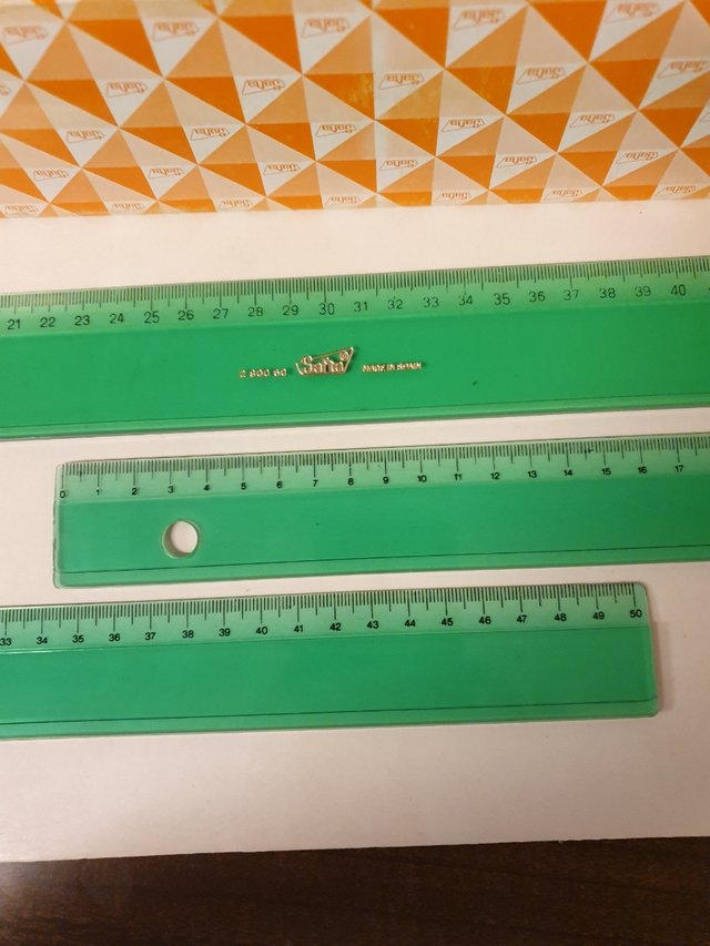 Regla Plástico Verde 50 cm.