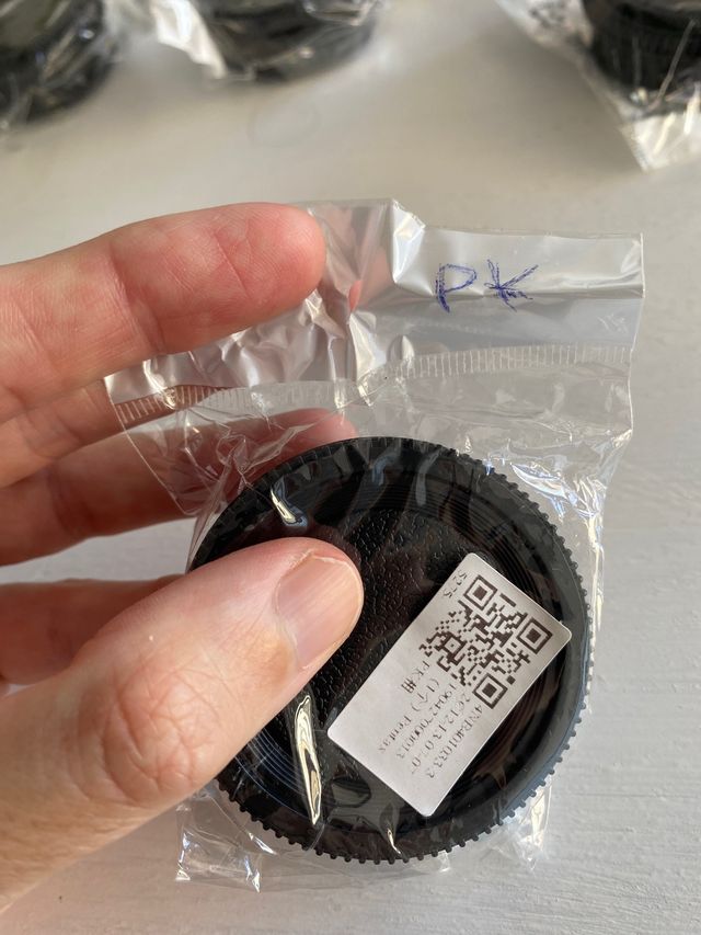 Tapas y tapones para cámaras-objetivos varios