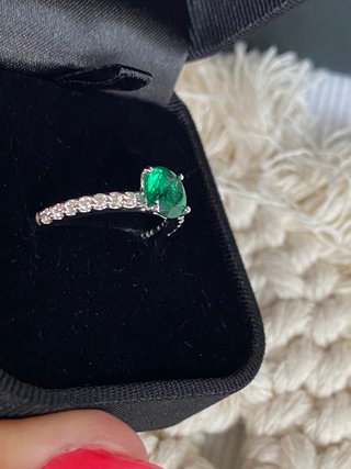 Anillo Diamonfire Verde Talla 17