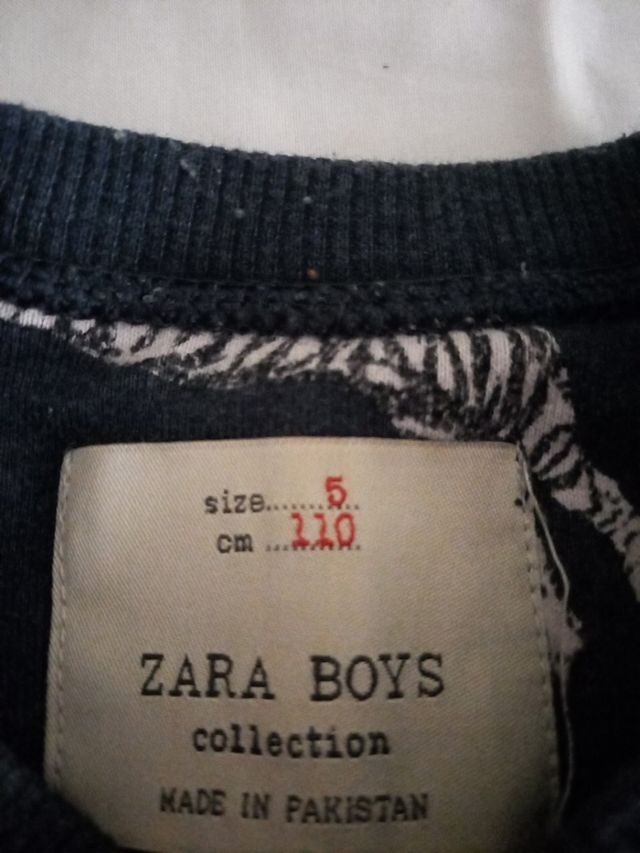 Jersey tigres. Talla  5 años. Zara
