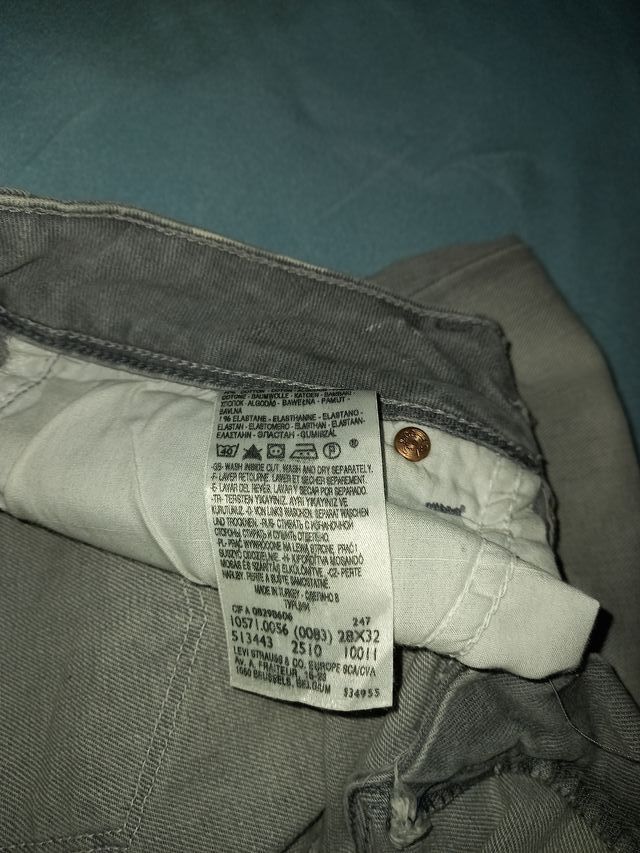 Vaquero Levi's 571 mujer