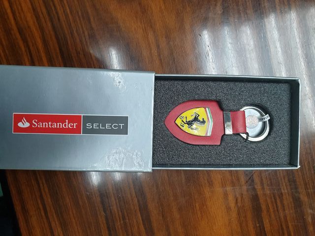 LLAVERO FERRARI SANTANDER - ALONSO COLECCIONISTA
