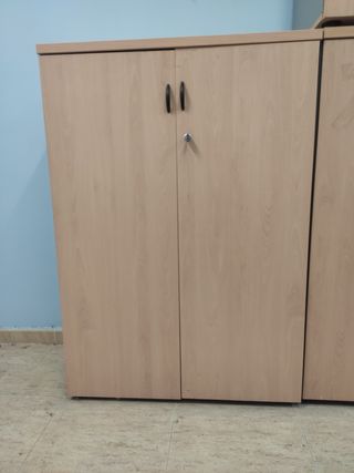 Armario de oficina de segunda mano en Madrid en WALLAPOP