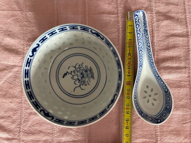 2 Platos sopero con 2 cucharadas original china