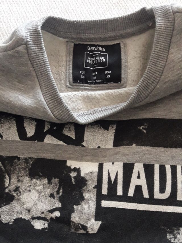 Sudadera Bershka talla XS