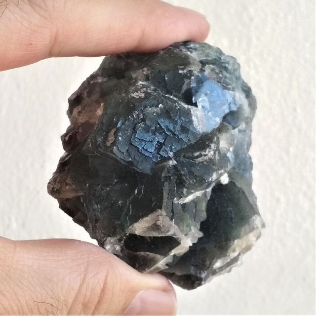 MINERAL NATURAL FLUORITA CRISTALES 252g MÁS REGALO