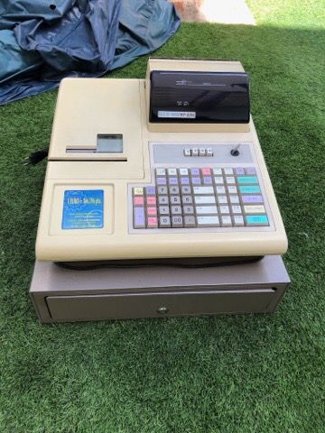 Máquina registradora ELCO-DATA NT 2216,