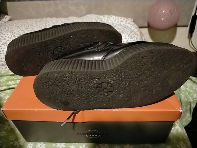 zapatos woopers T.U.K