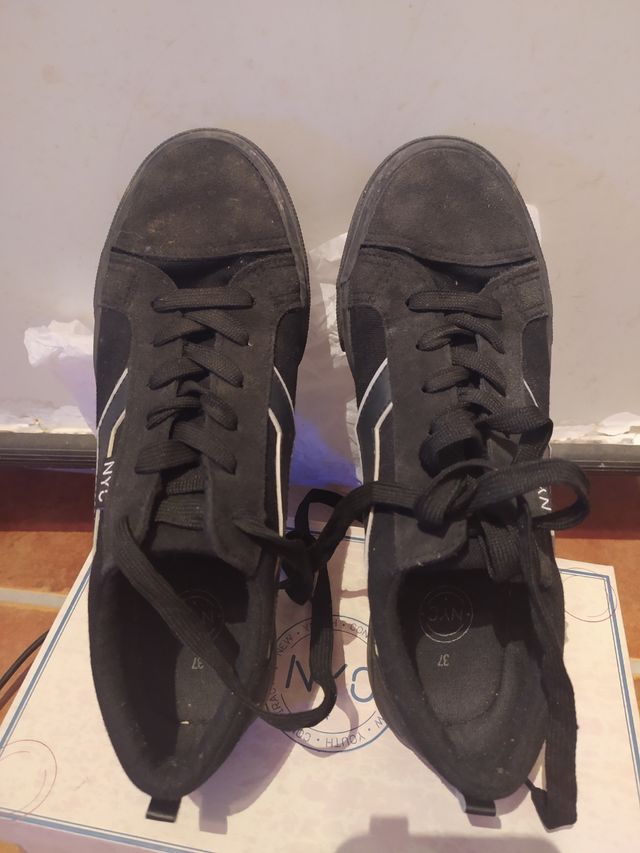 Zapatillas básicas negras