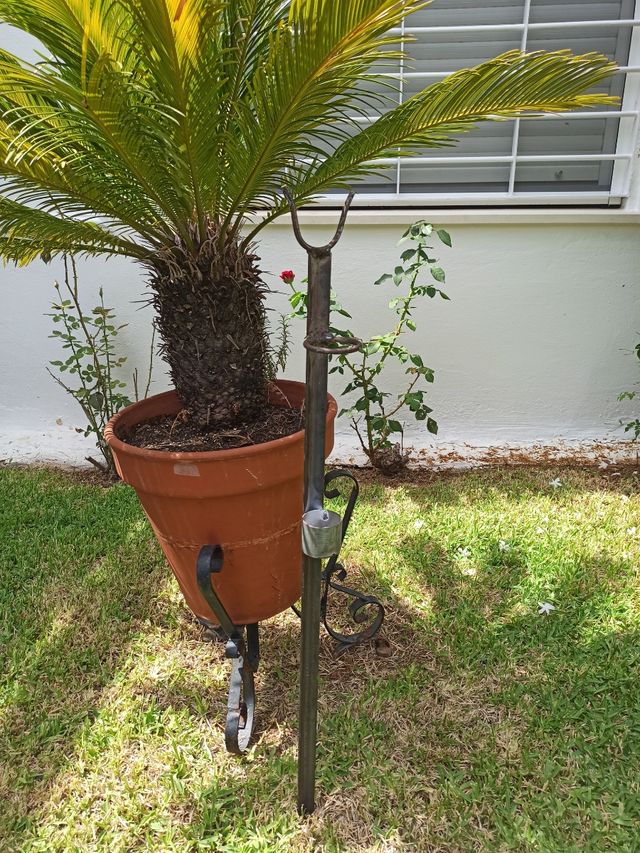 SOPORTE PIQUETE PARA CAÑA