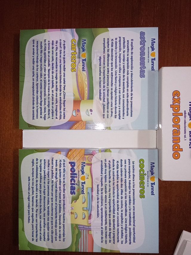 Libros y DVD Ki-kids.  Bilingüe inglés