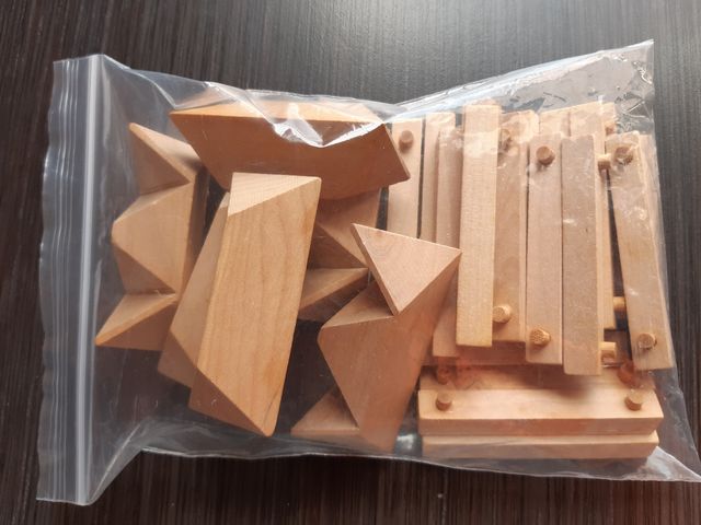 Juego de madera