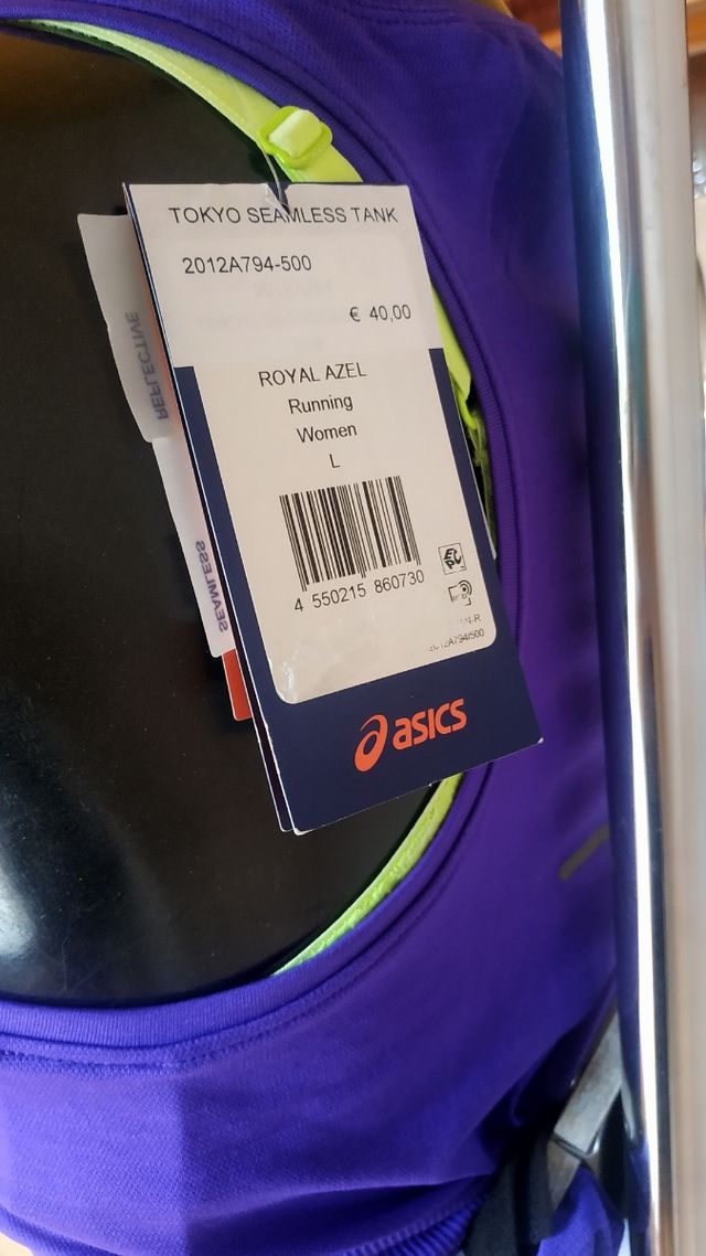 ✅Top deportivo Asics a estrenar