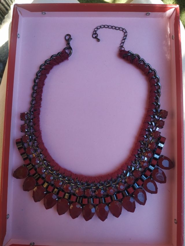 Collar granate