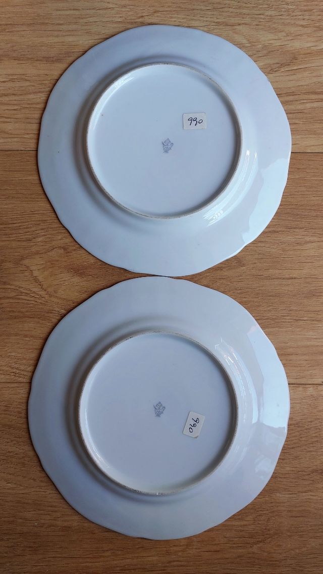 Pareja platitos antiguos decorado en oro Silvestre