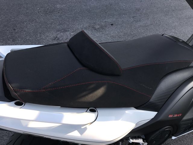 tapizamos tu asiento de moto