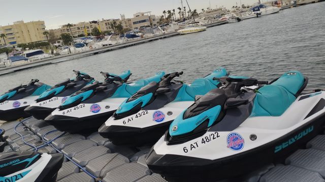 Motos de agua Seadoo Gti 2022