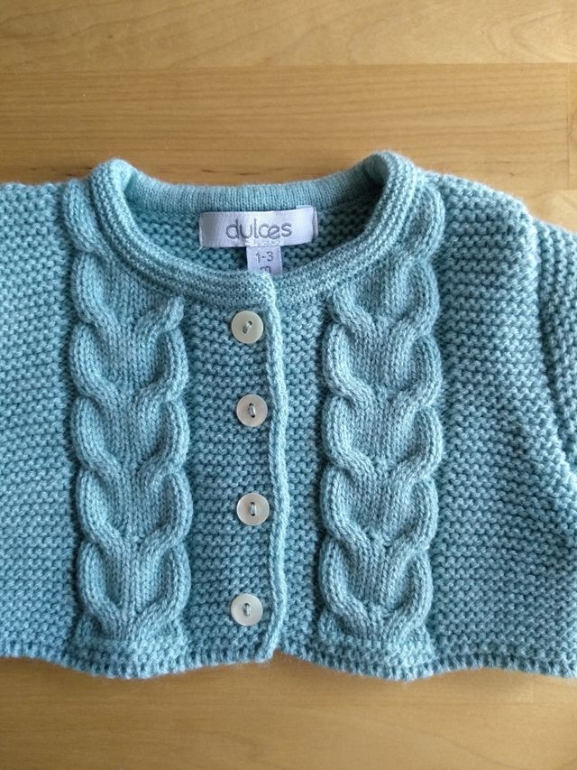 Chaqueta torera de punto marca Dulces