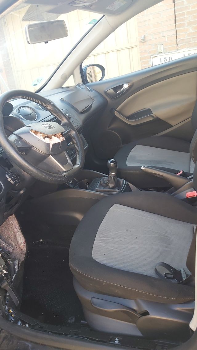 despiece completo seat ibiza 1.2 tsi año 2015