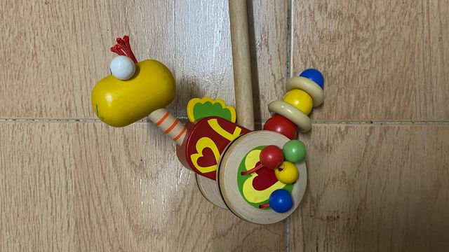 CORREPASILLOS DE PALO