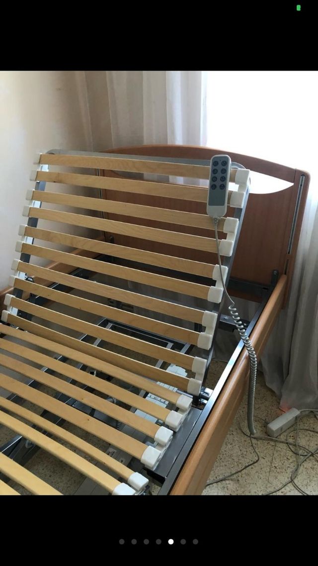 Cama articulada motorizada