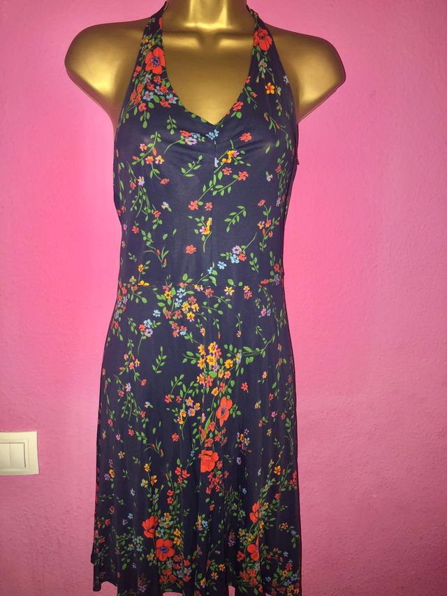 Vintage vestido floral atado al cuello