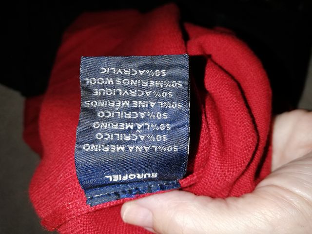 Jersey cuello vuelto o cisne