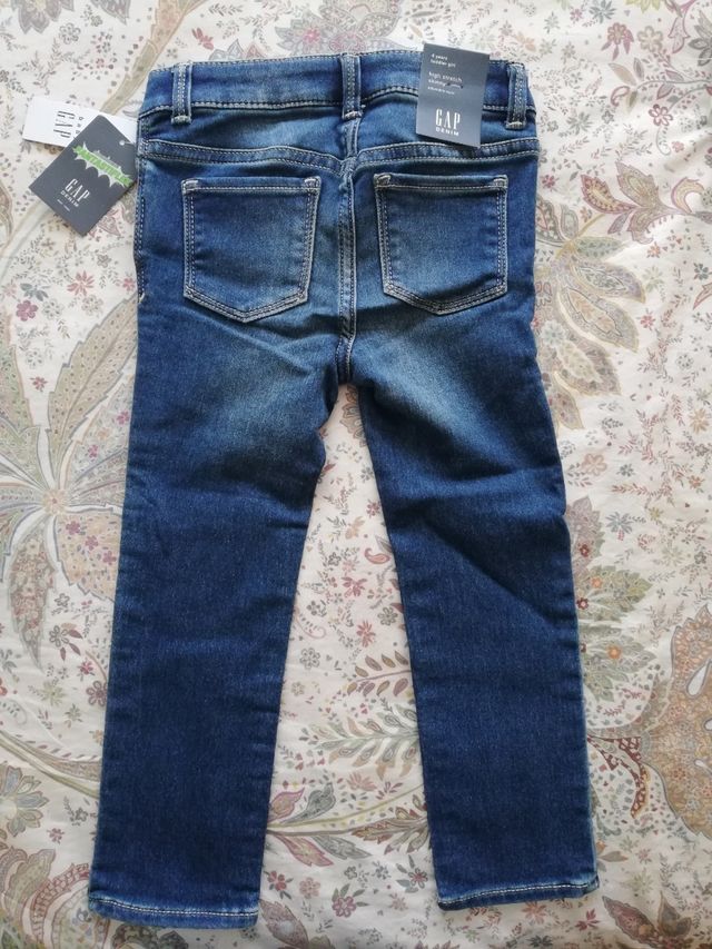 Pantalón vaquero GAP 4 años