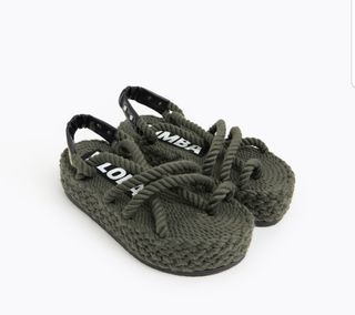 Sandalias\\/cuñas cuerdas bimba y lola de segunda mano por 25 EUR en Alzira  en WALLAPOP