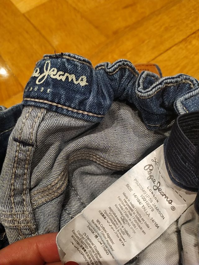 Lote 4 vaqueros Talla 13-14 Marcas