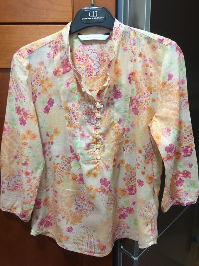 Camisa de flores de Zara