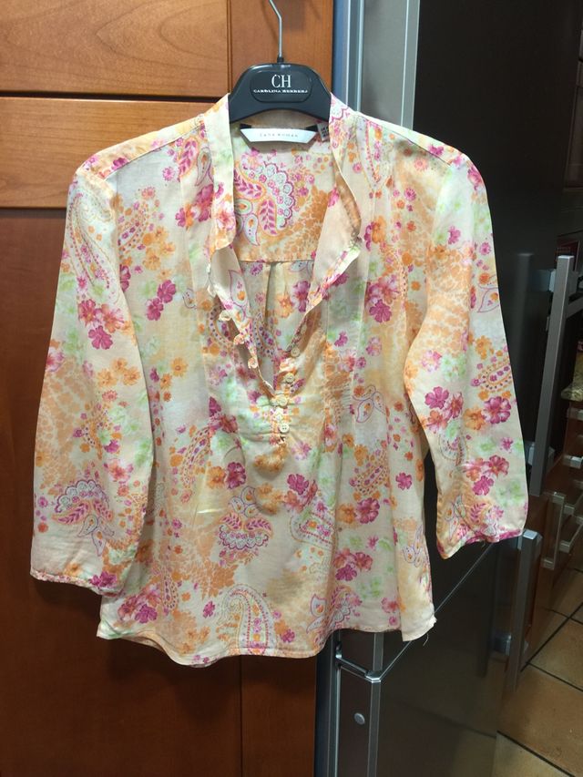 Camisa de flores de Zara