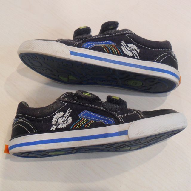 Zapatos Pablosky para niño, con velcro - talla 26