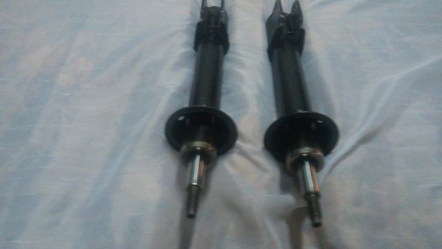 amortiguadores delanteros renault megane