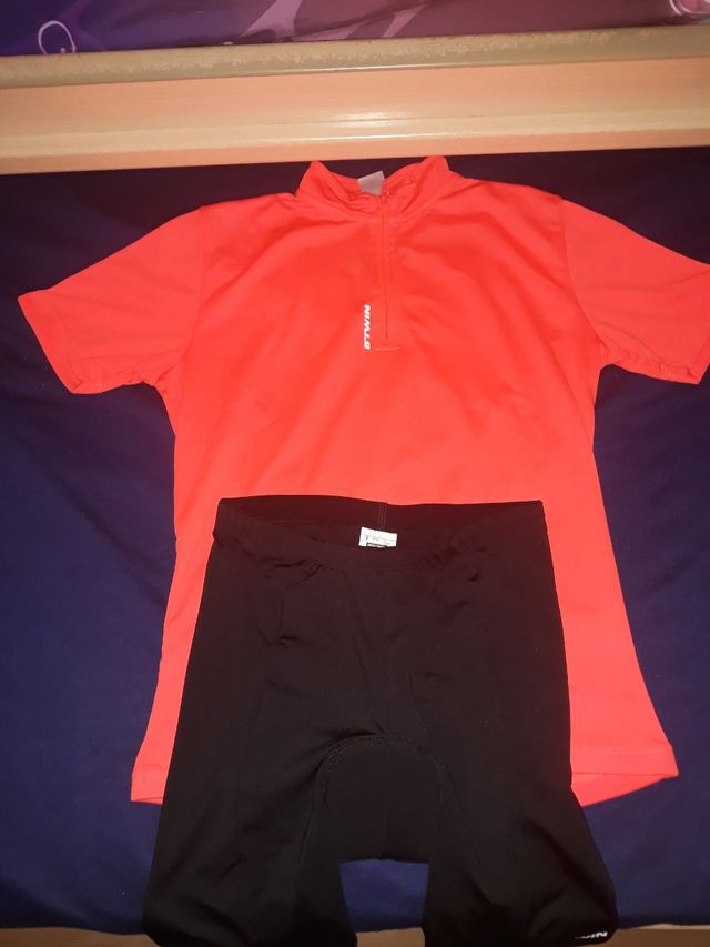 conjunto ciclista niño