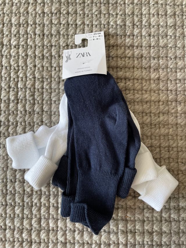 Calcetines del colegio talla 25-26