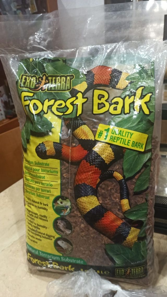 Terrarios. Venta de dos terrarios con regalo.