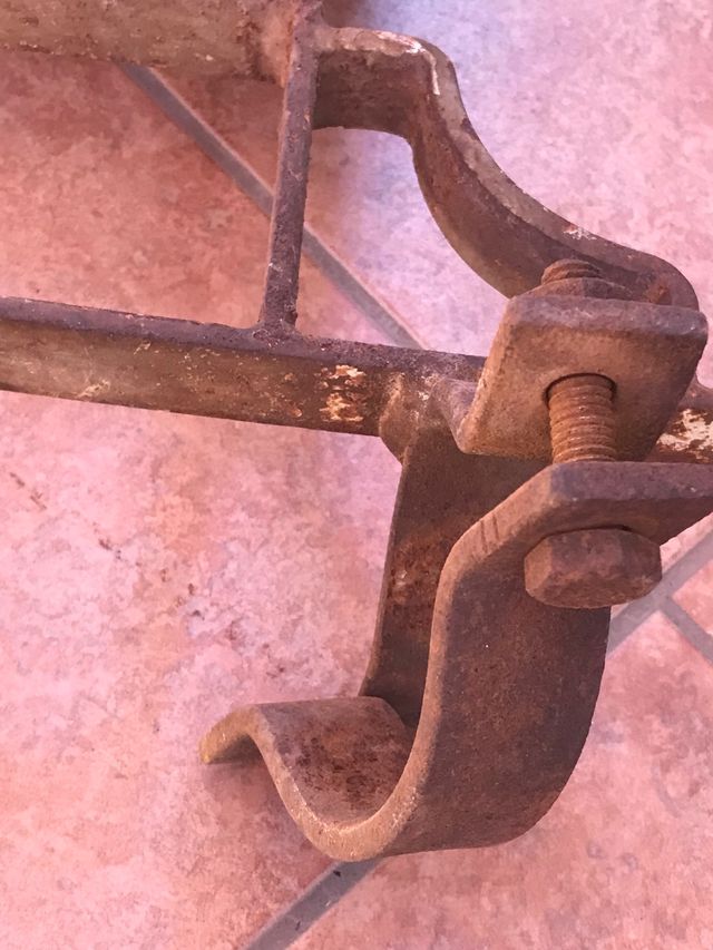 Cartel de correos antiguo.