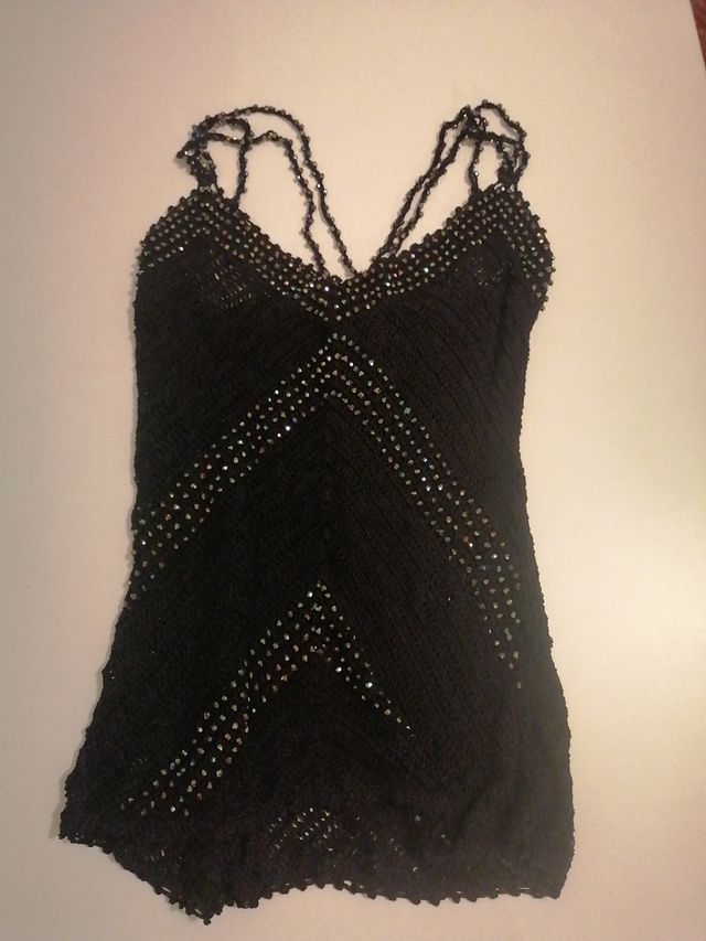 top  con pedrería 5x5€