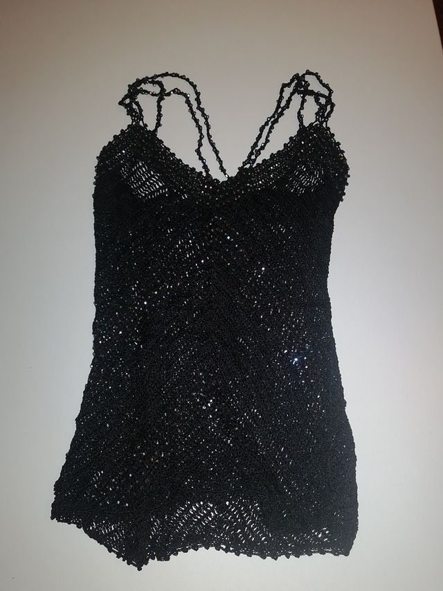 top  con pedrería 5x5€