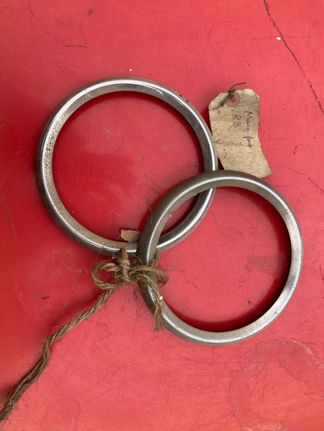 Cerquillos faro Renault R8