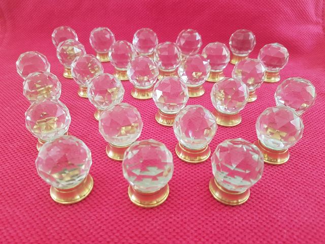 pomos antiguos de cristal tallado